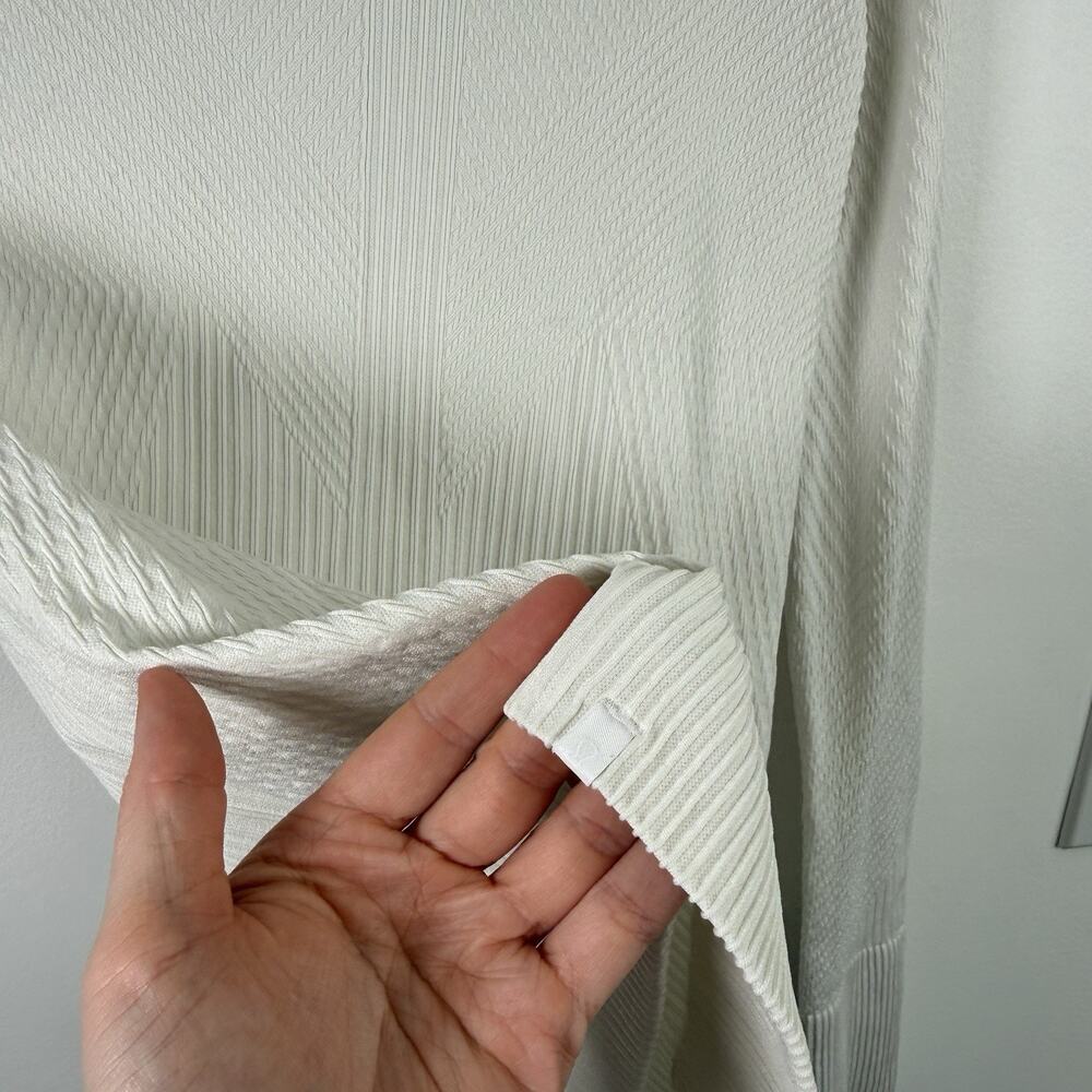 Lululemon Rest Less Ribbed Pullover White Long Sleeve Thumbholes Gym Womens 8 - Picture 7 of 7